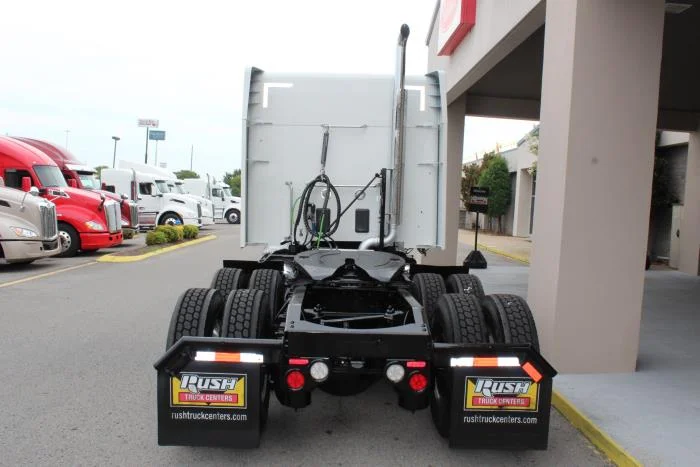 2022 Peterbilt 579 — photo 6