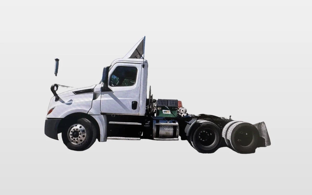 2019 Freightliner - image 1