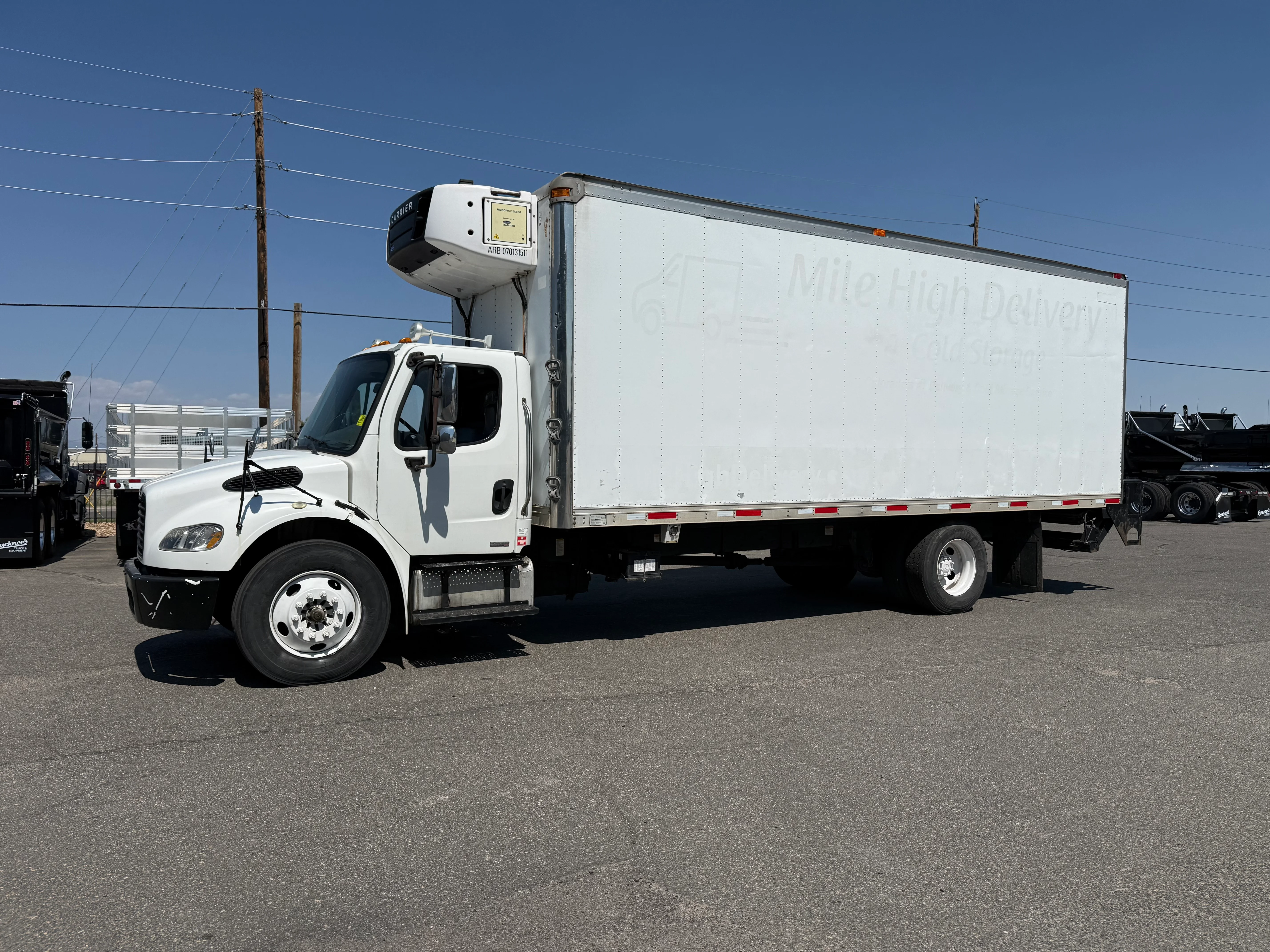 2008 Freightliner M2 106