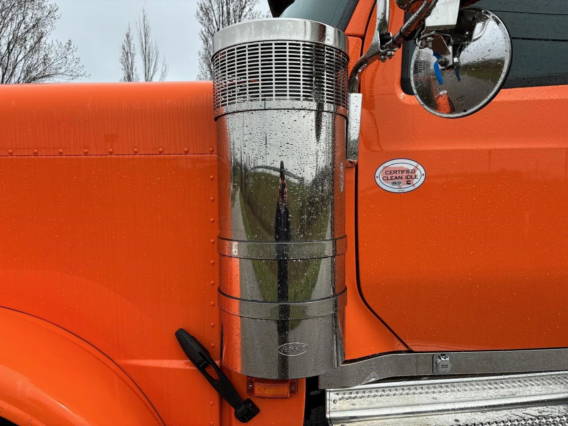 2025 Peterbilt 589 - image 11