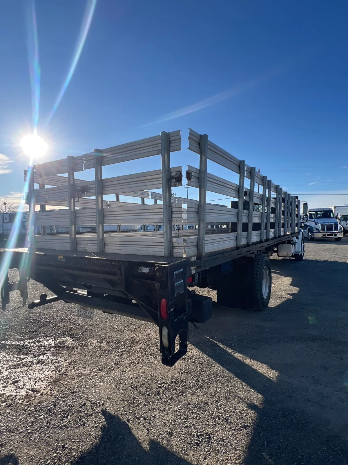 2012 Freightliner M2 106 - image 4