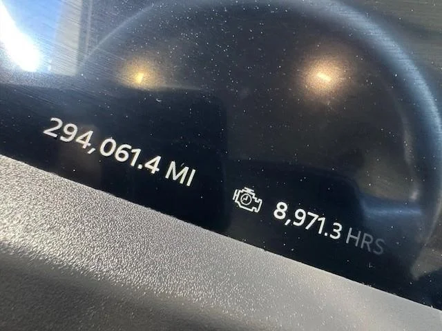 2024 Peterbilt 579 - image 14