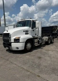 2022 Mack Anthem in La Vergne, TN — photo 4