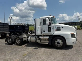 2022 Mack Anthem in La Vergne, TN — photo 7