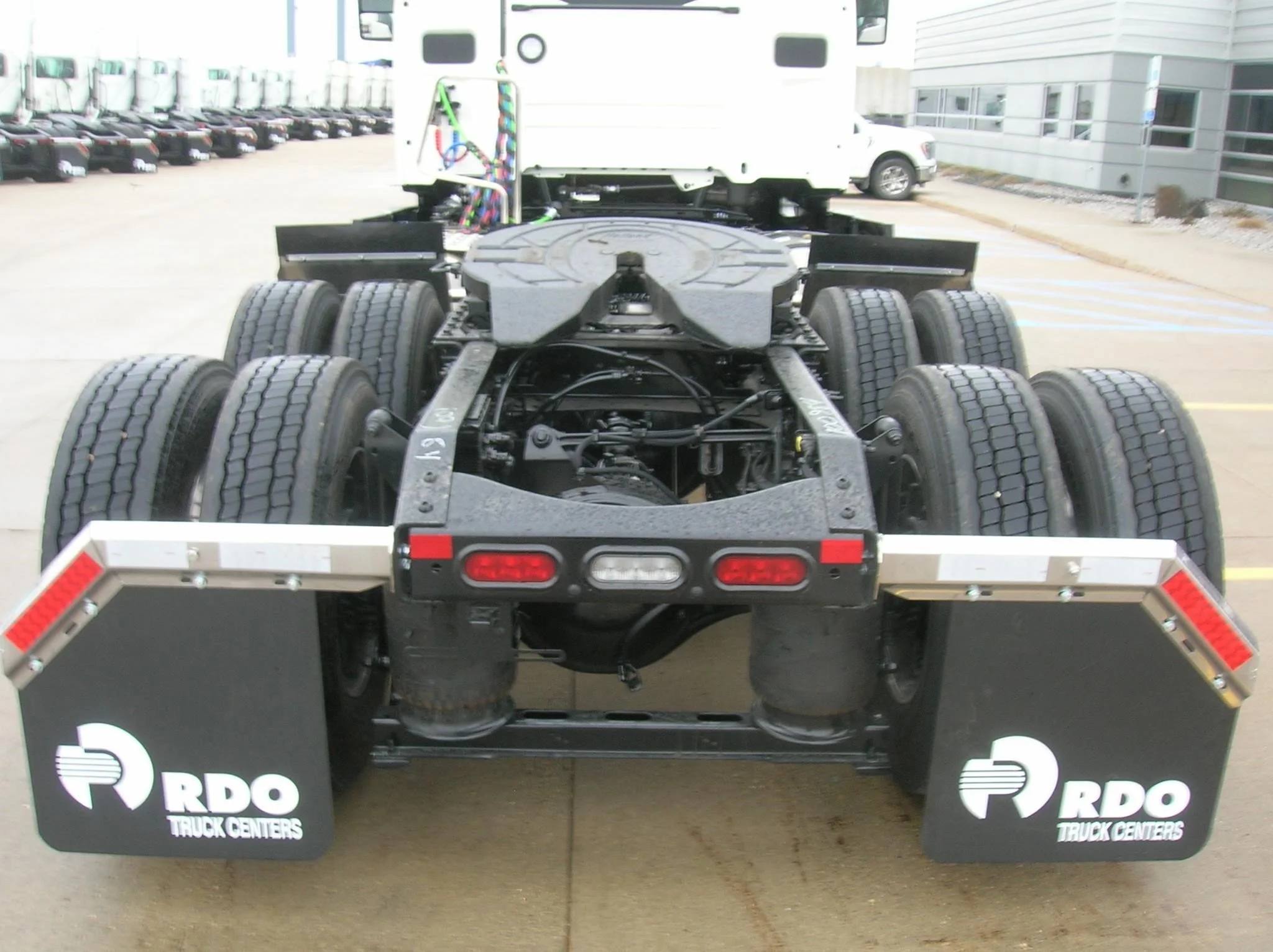2026 Mack Pioneer — photo 6