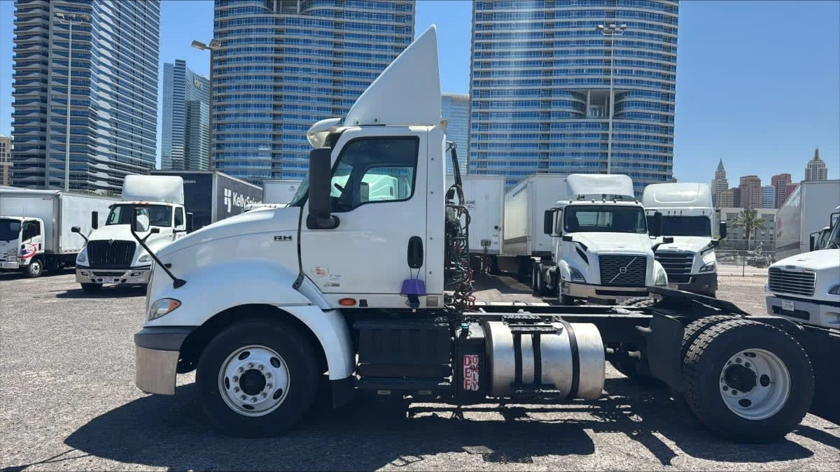 2020 International RH in North Las Vegas, NV — photo 10