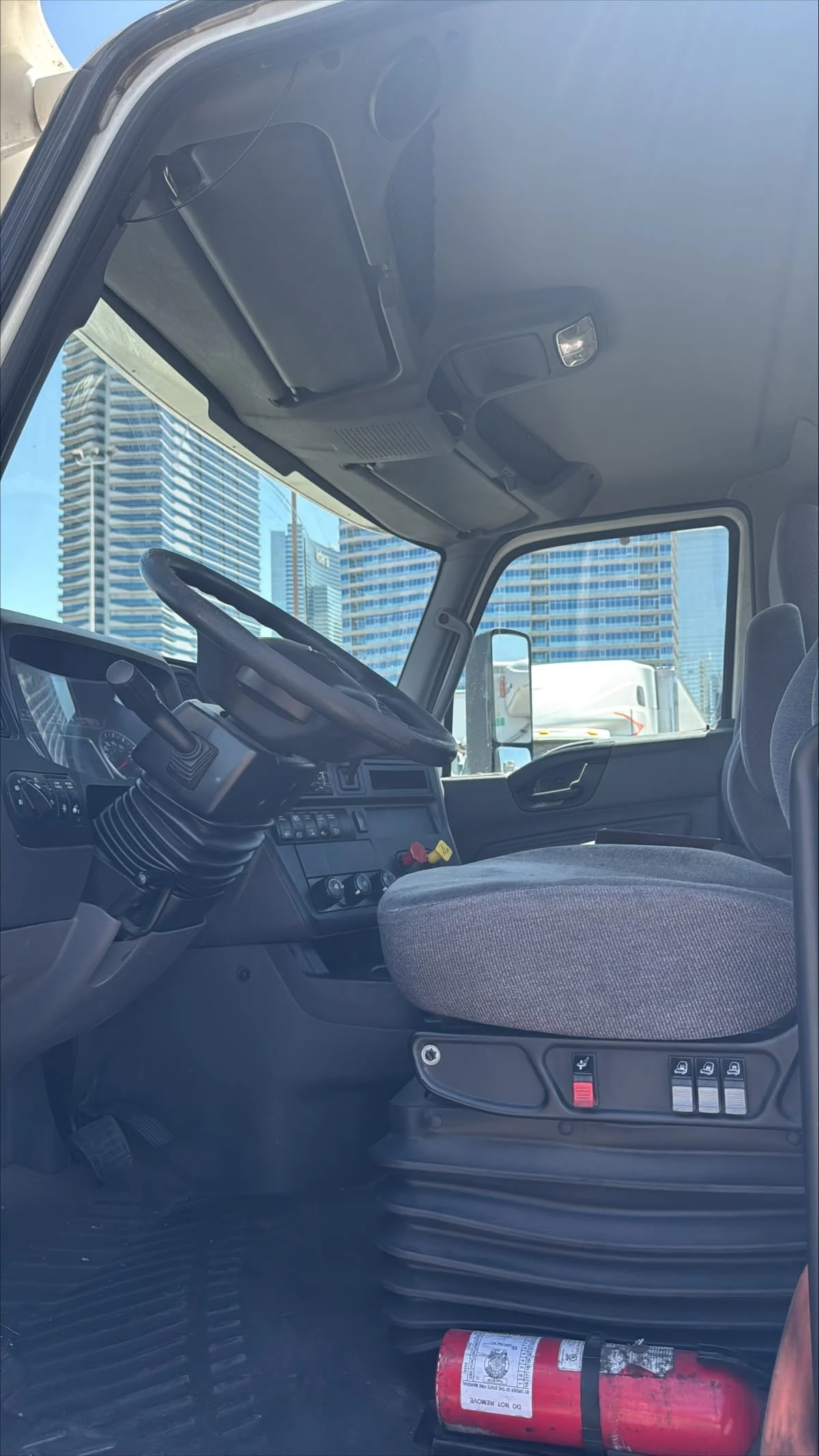 2020 International RH in North Las Vegas, NV — photo 7