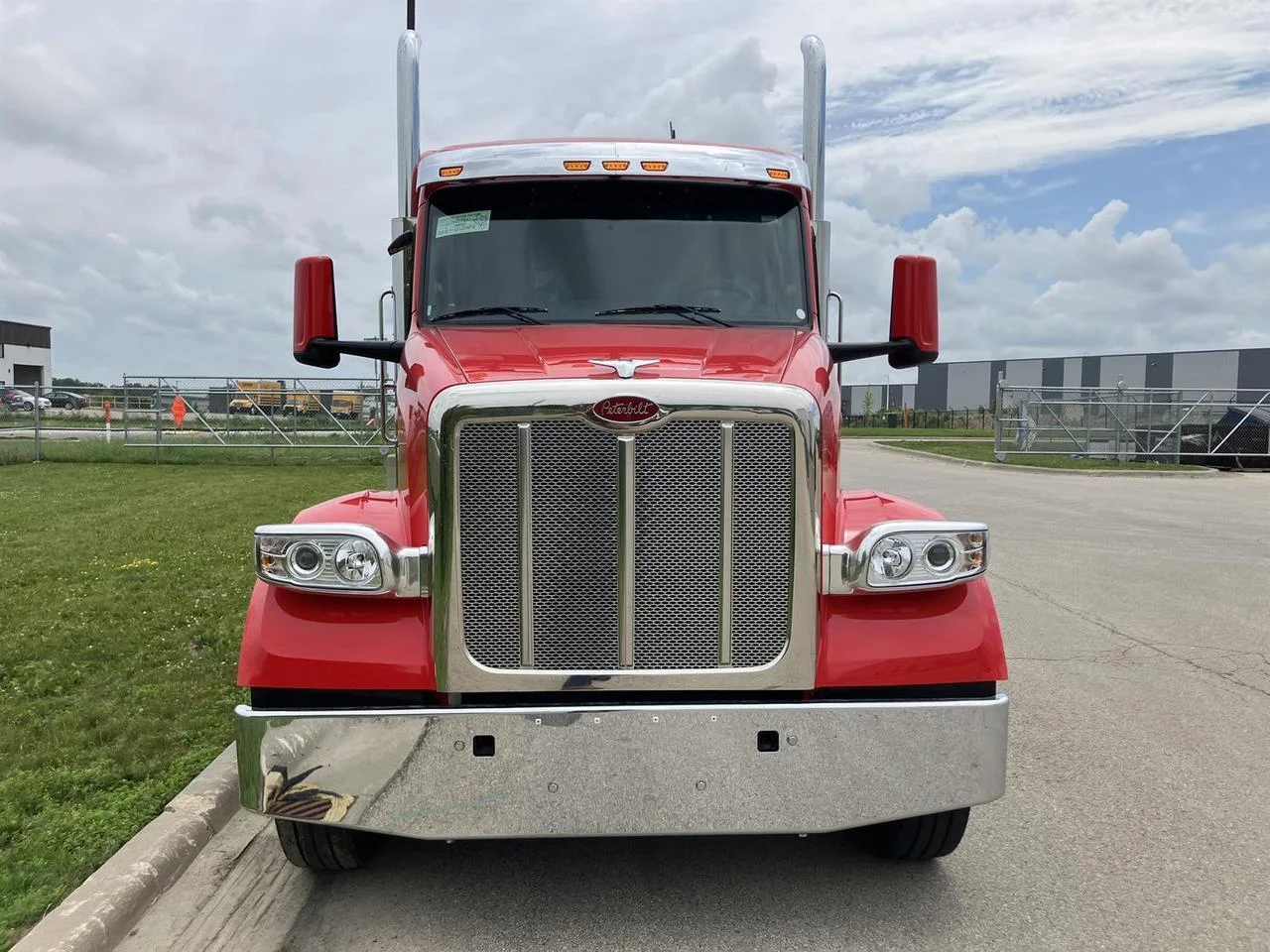 2027 Peterbilt 567 in Rochester, MN — photo 6