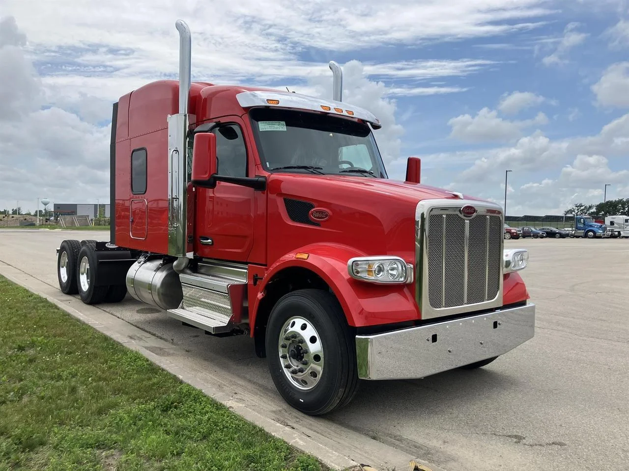 2027 Peterbilt 567 in Rochester, MN — photo 4