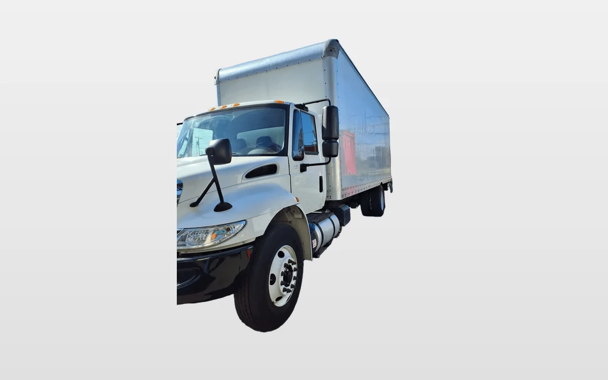 2018 International - image 1