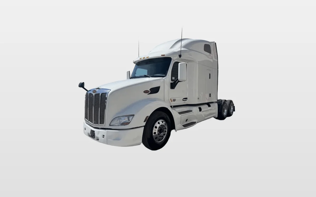 2022 Peterbilt 579 - image 1