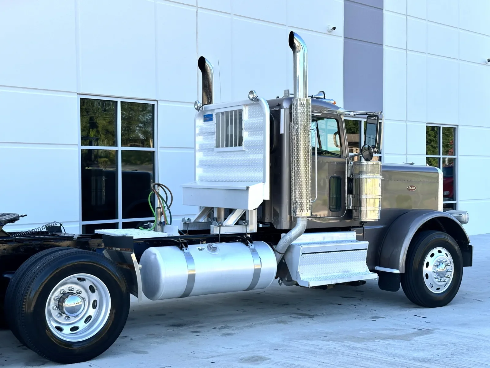 2023 Peterbilt 389 in Greer, SC — photo 7