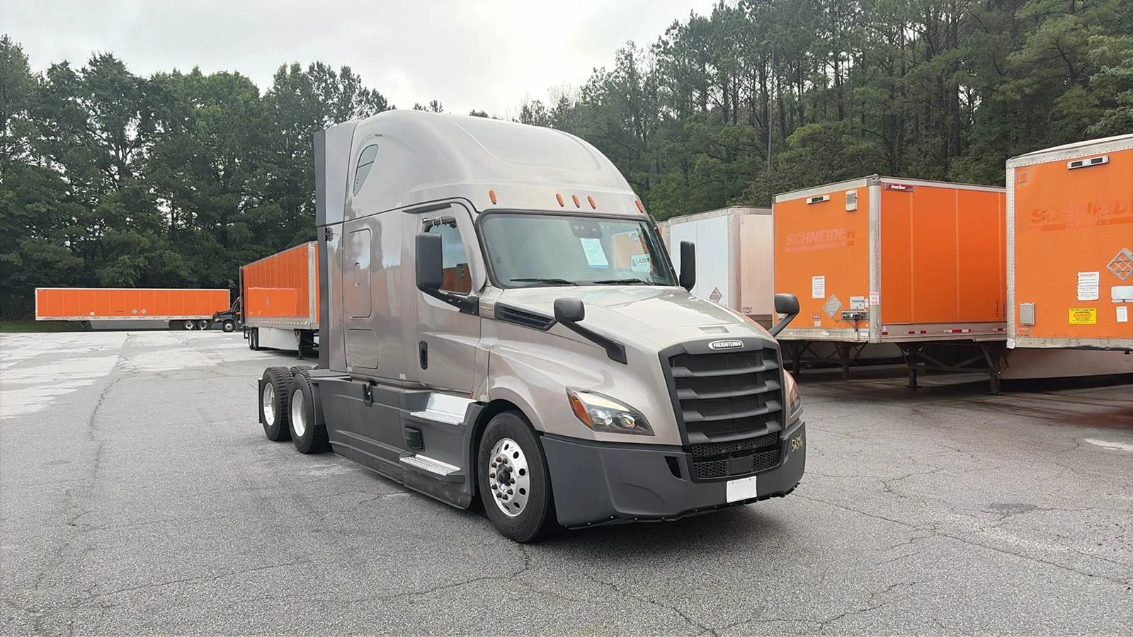 2022 Freightliner Cascadia in Atlanta, GA