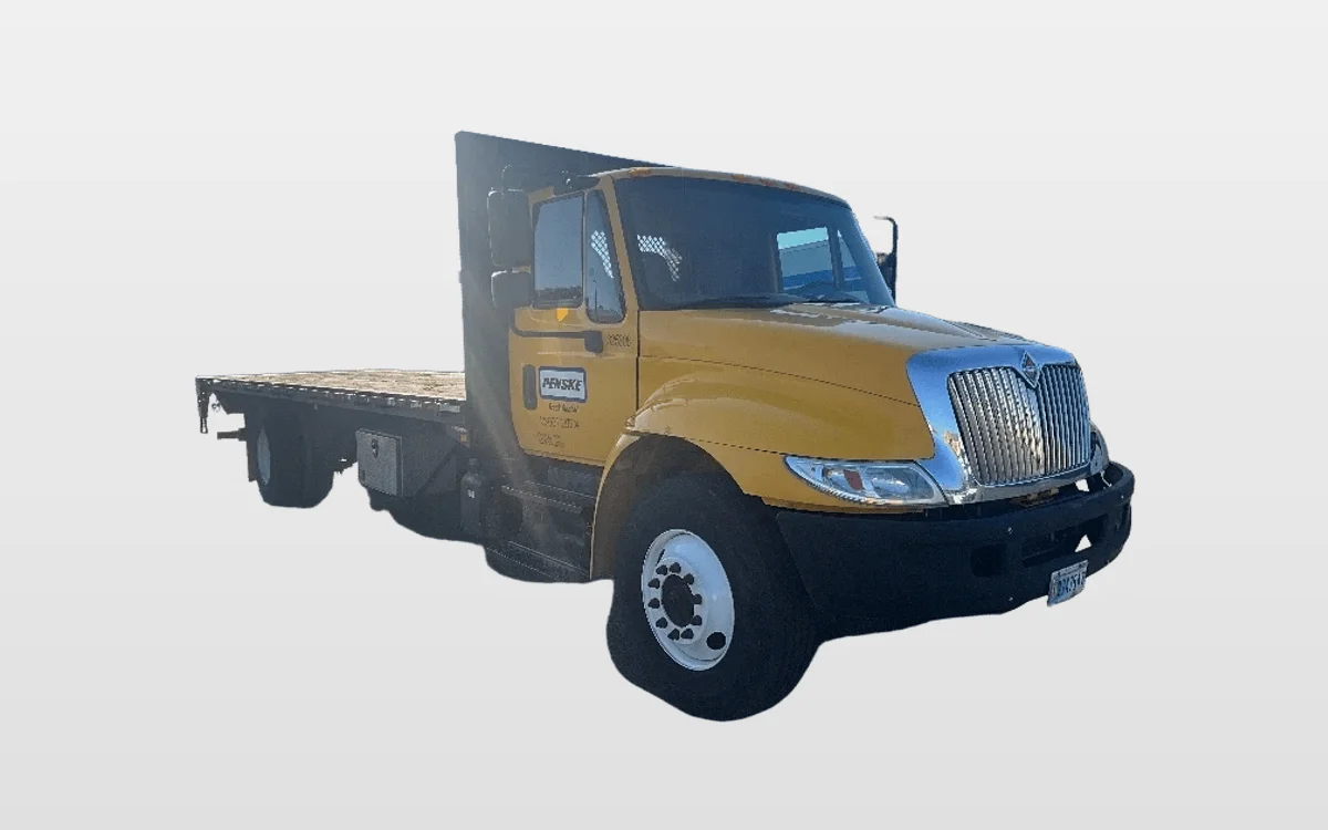 2019 International 4300 - image 1