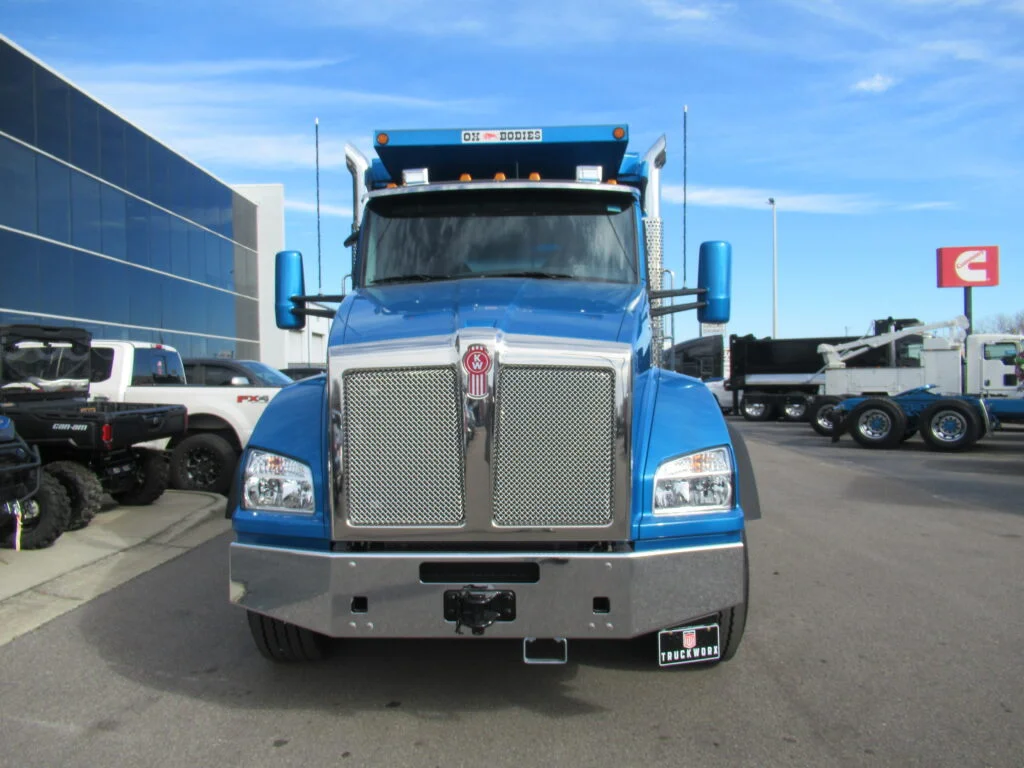 2027 Kenworth in Birmingham, AL — photo 2