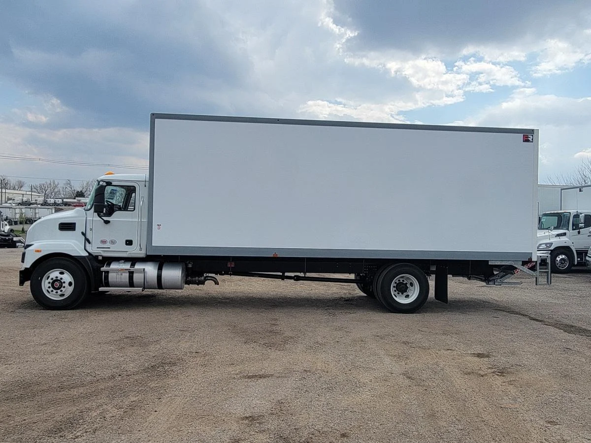 2025 Mack in Cedar Rapids, IA — photo 2
