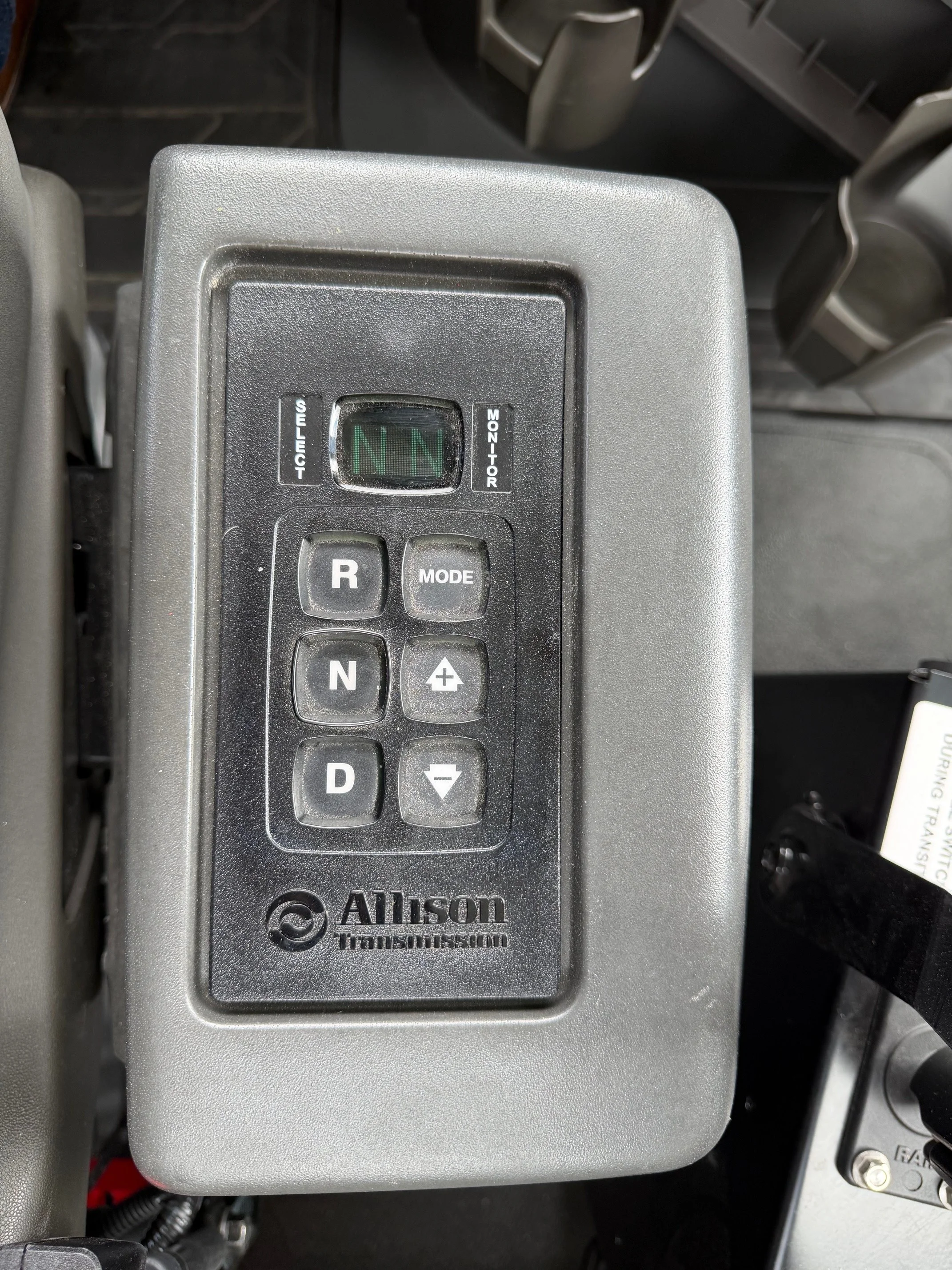 2026 Volvo VHD 300 in El Paso, TX — photo 10