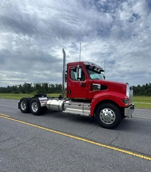 2026 Western Star — photo 3