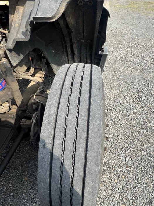 2021 International LT — photo 11