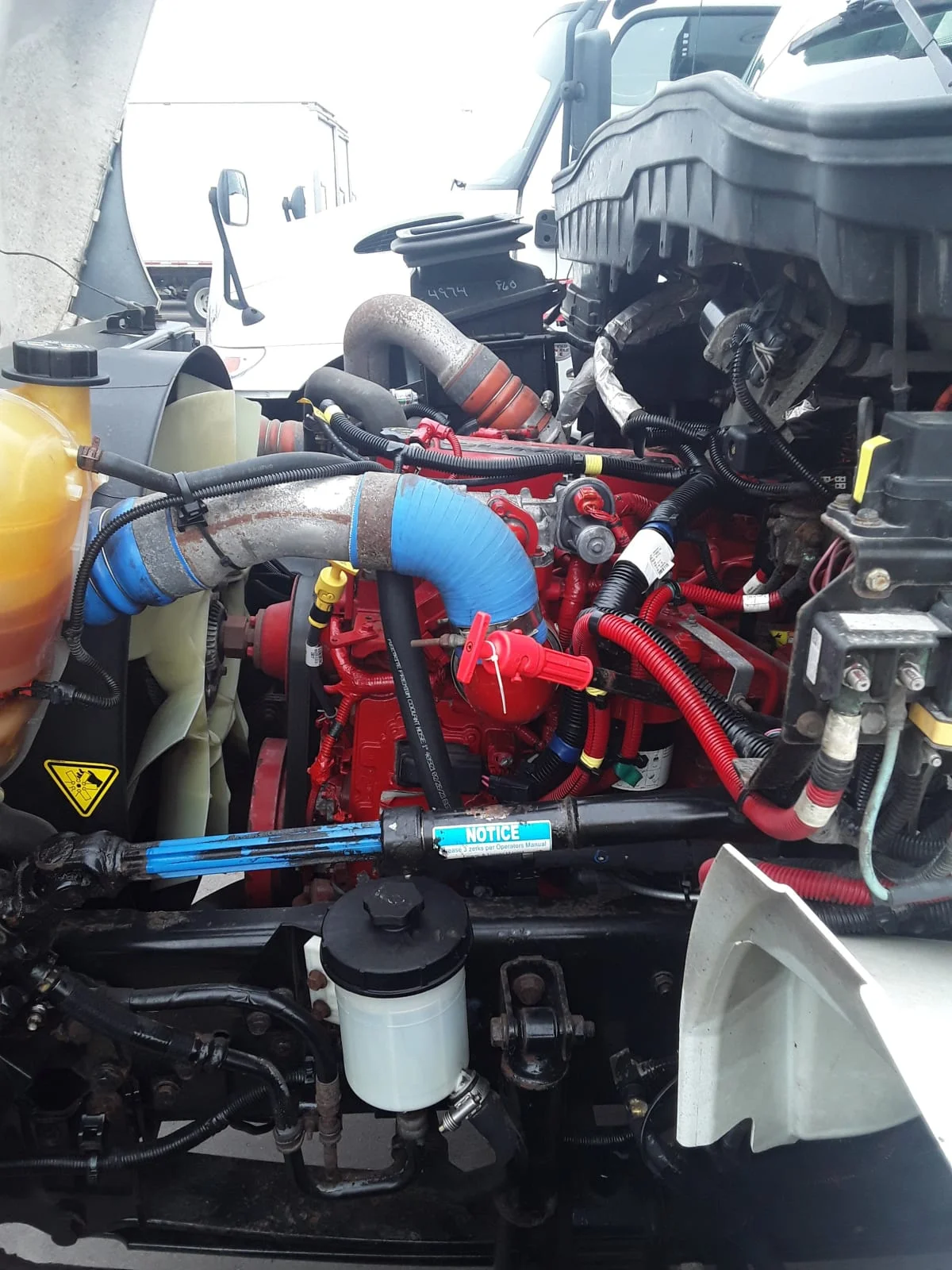 2018 International 4300 - image 10