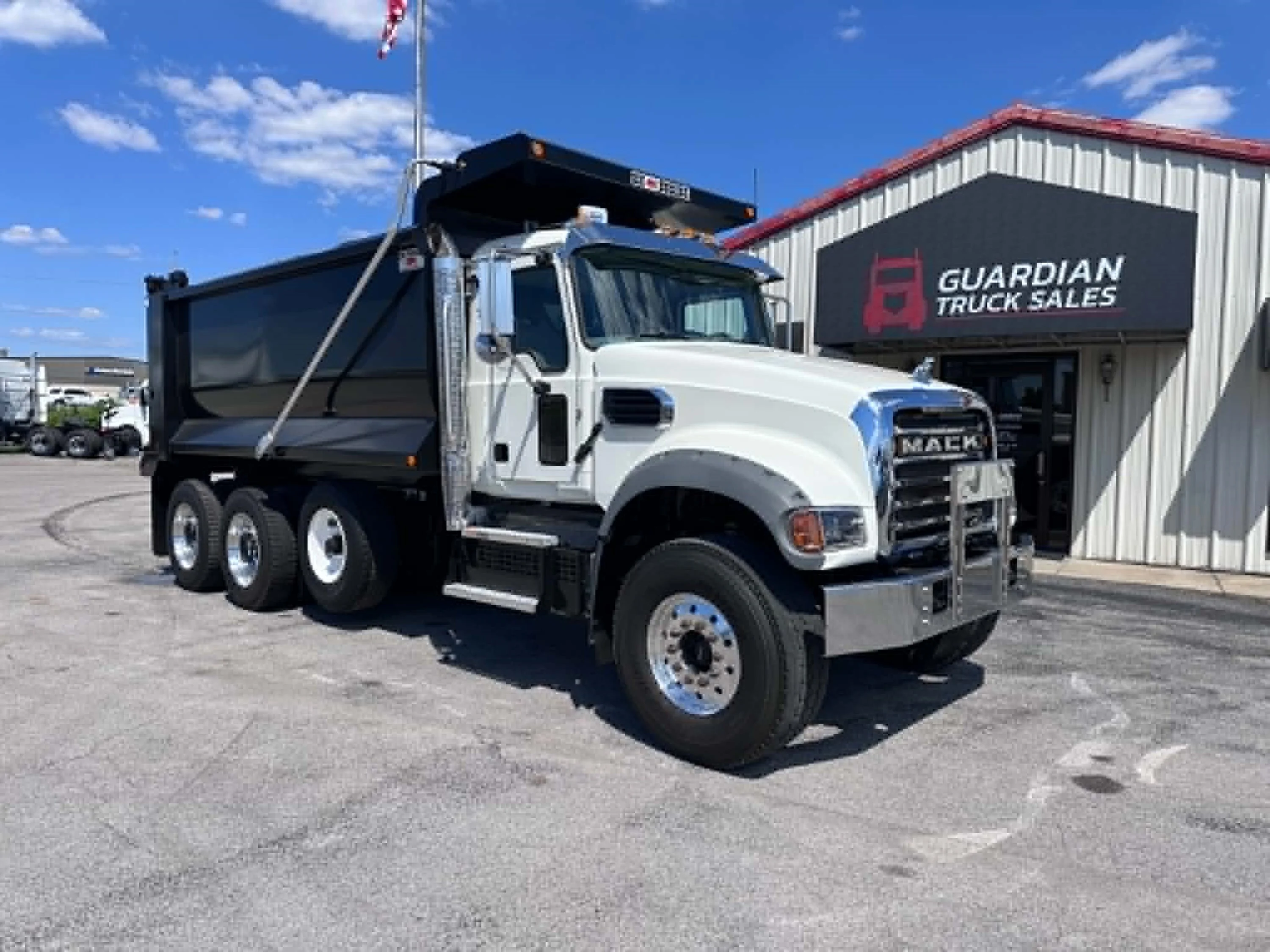 2024 Mack Granite