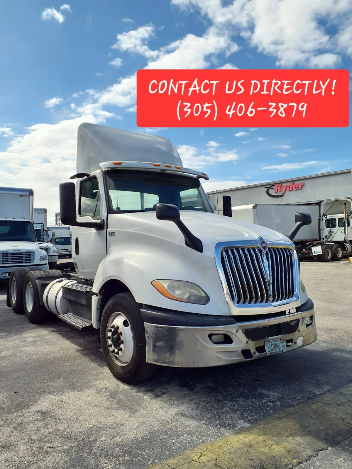 2018 International LT - image 3