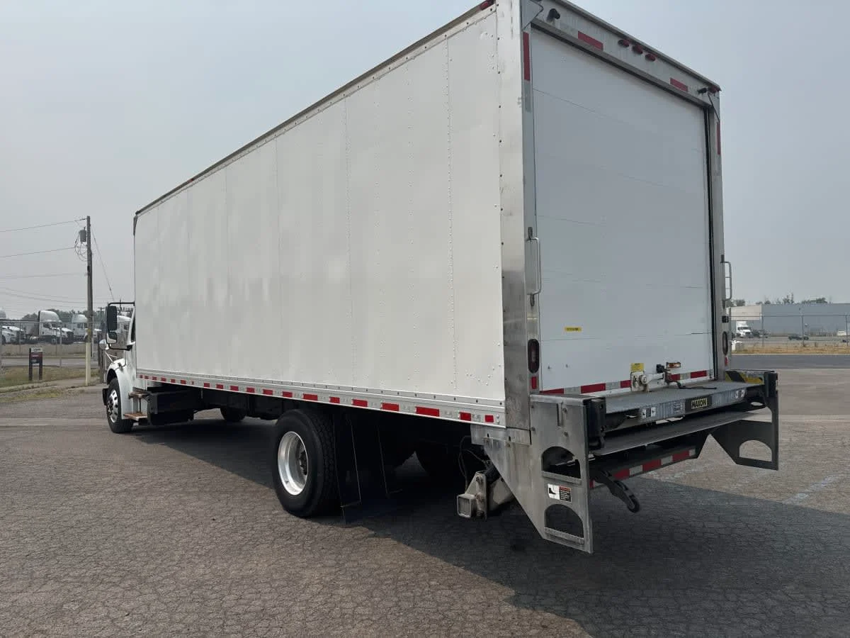 2019 Freightliner M2 106 in Syracuse, NY — photo 6