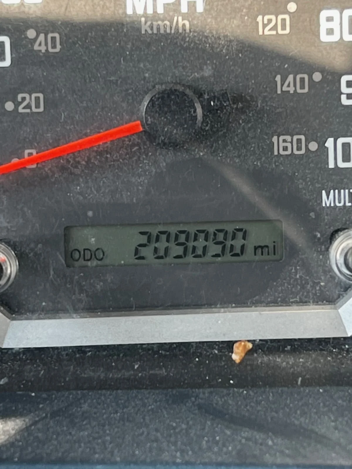 2019 Isuzu NPR - image 7