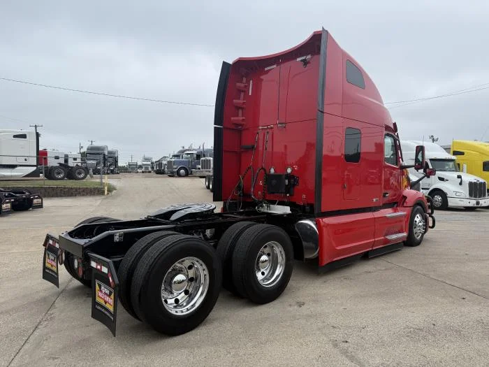 2024 Peterbilt 579 - image 18
