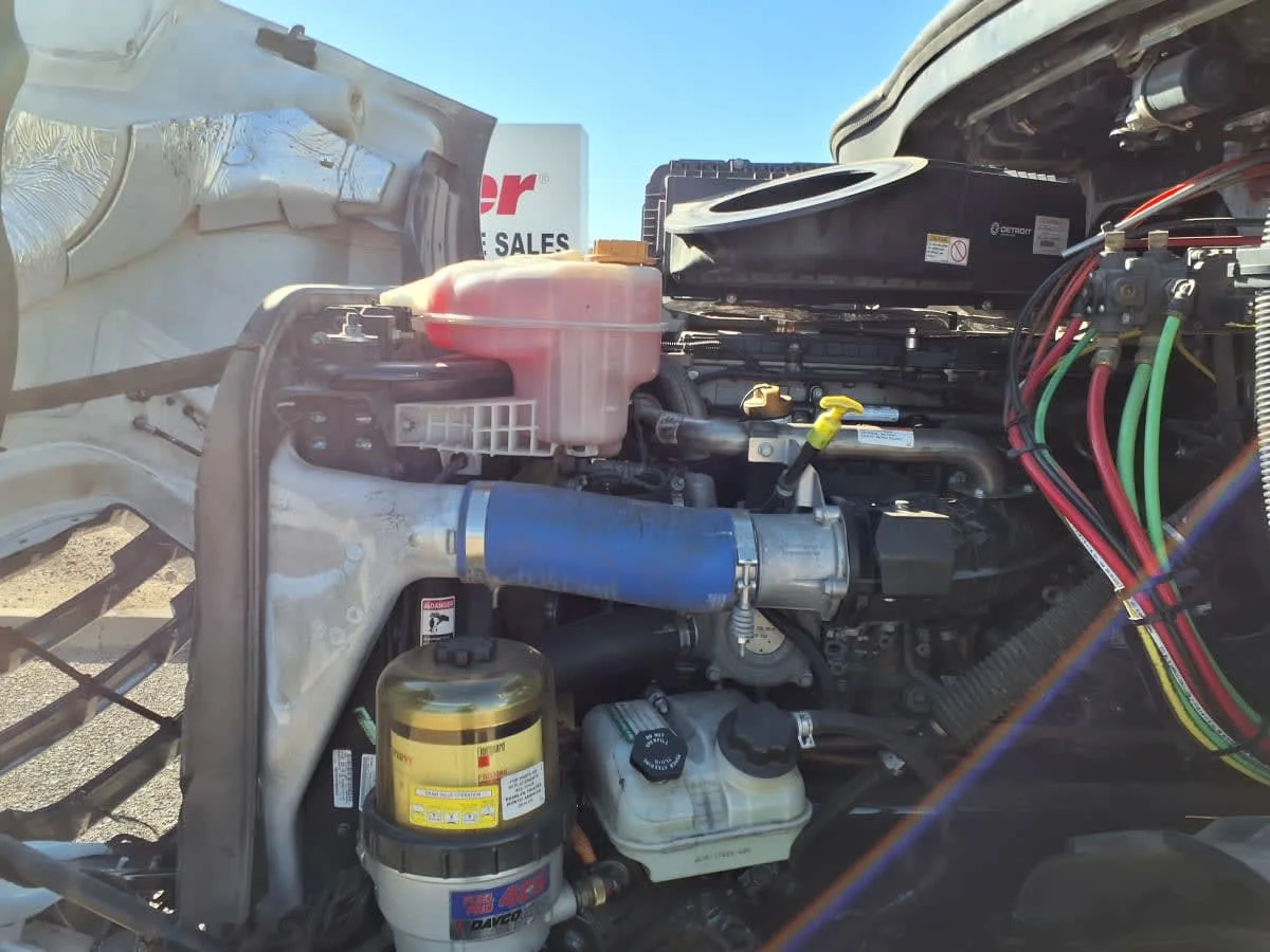 2022 Freightliner Cascadia in Phoenix, AZ — photo 8