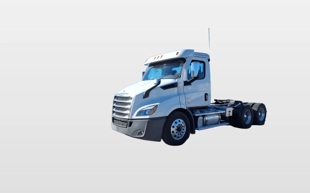 2022 Freightliner - image 1