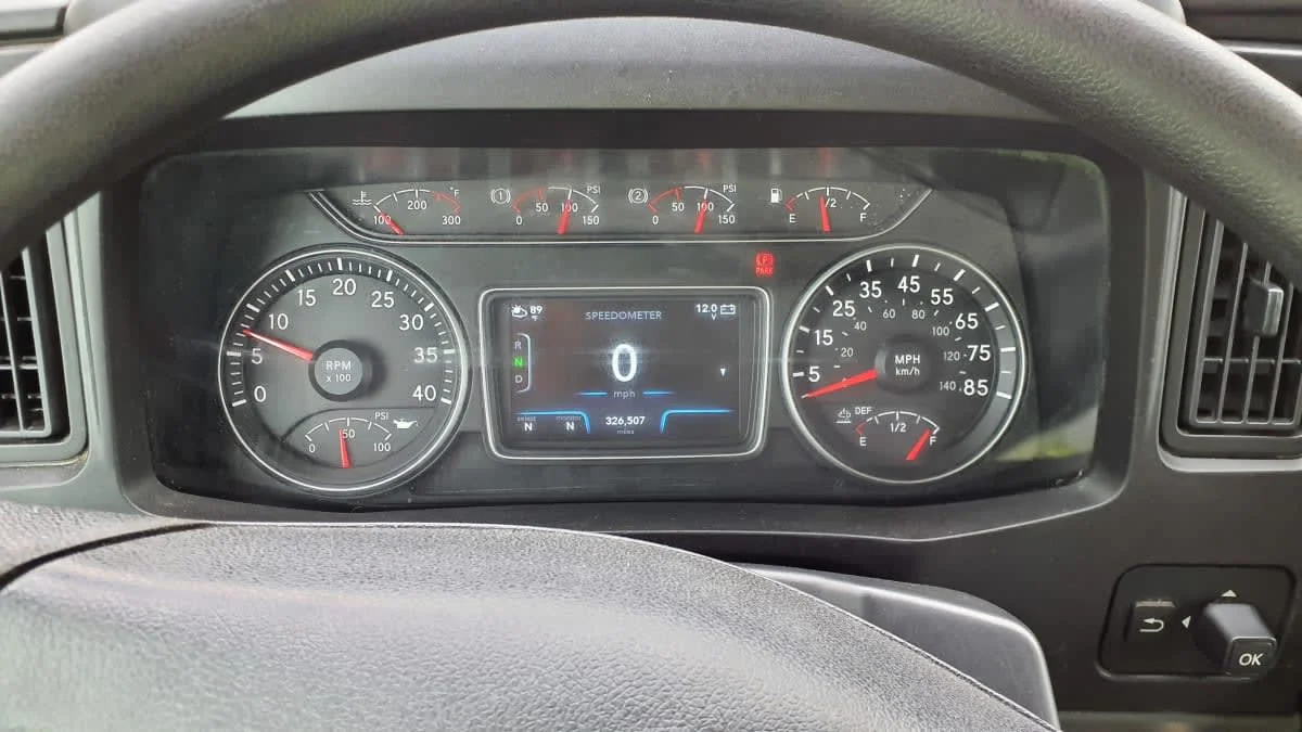 2023 International MV in Bolingbrook, IL — photo 10