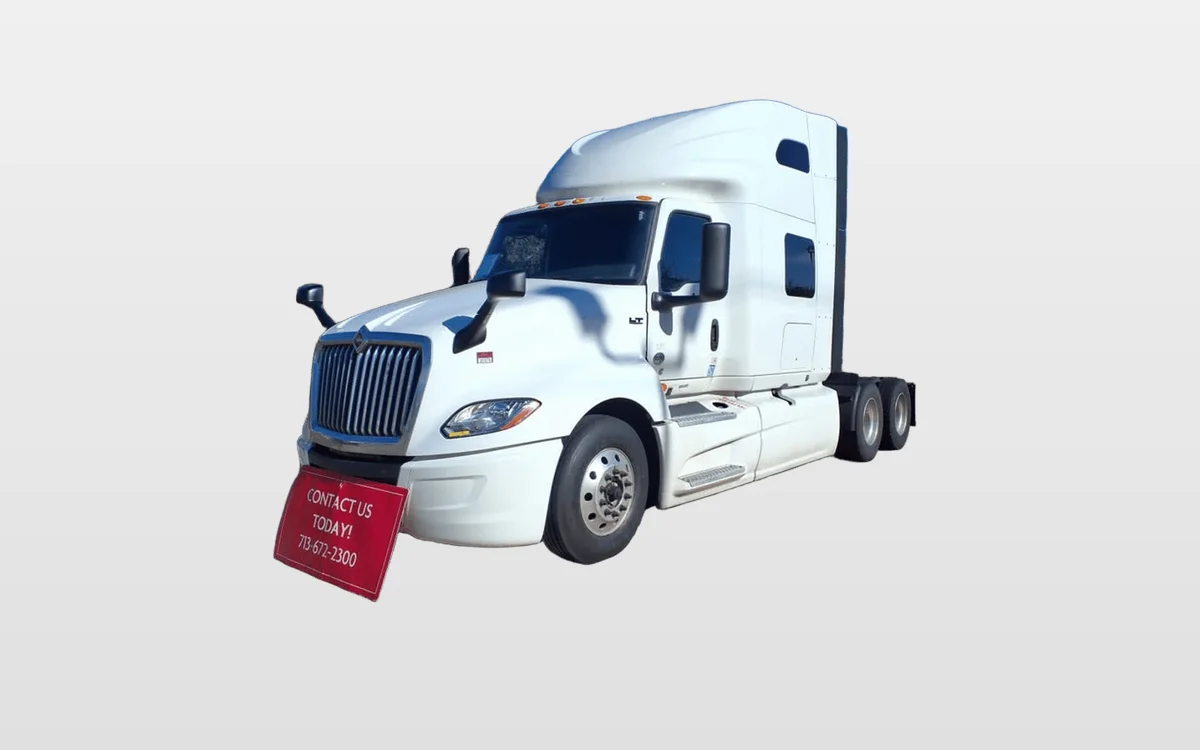 2022 International - image 1