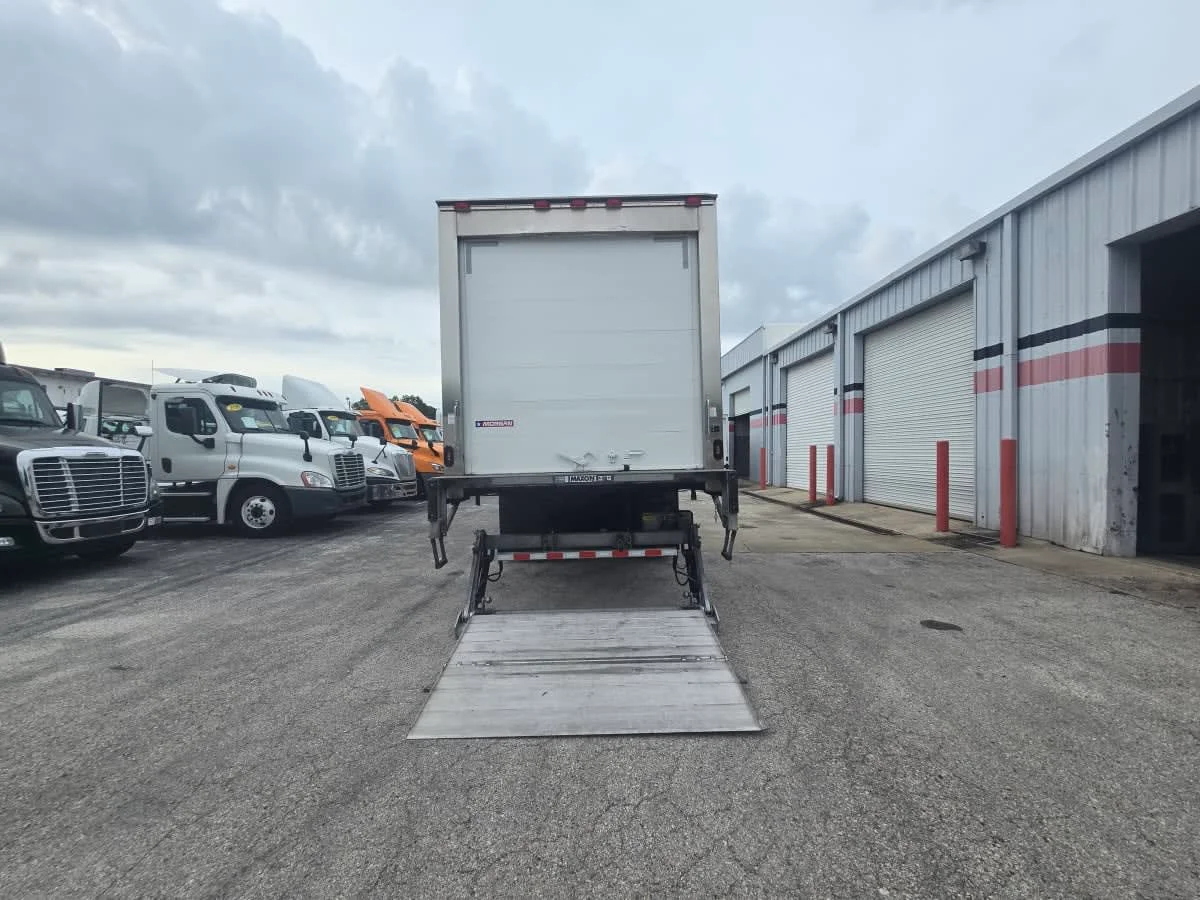 2022 International MV in Tampa, FL — photo 5