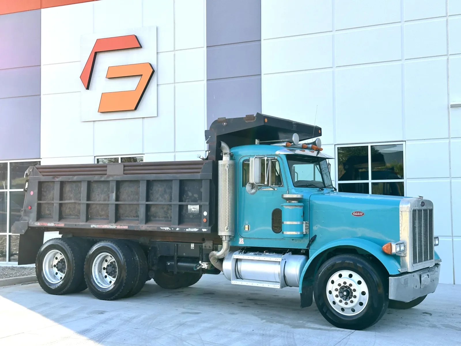 2005 Peterbilt 379 in Greer, SC — photo 2