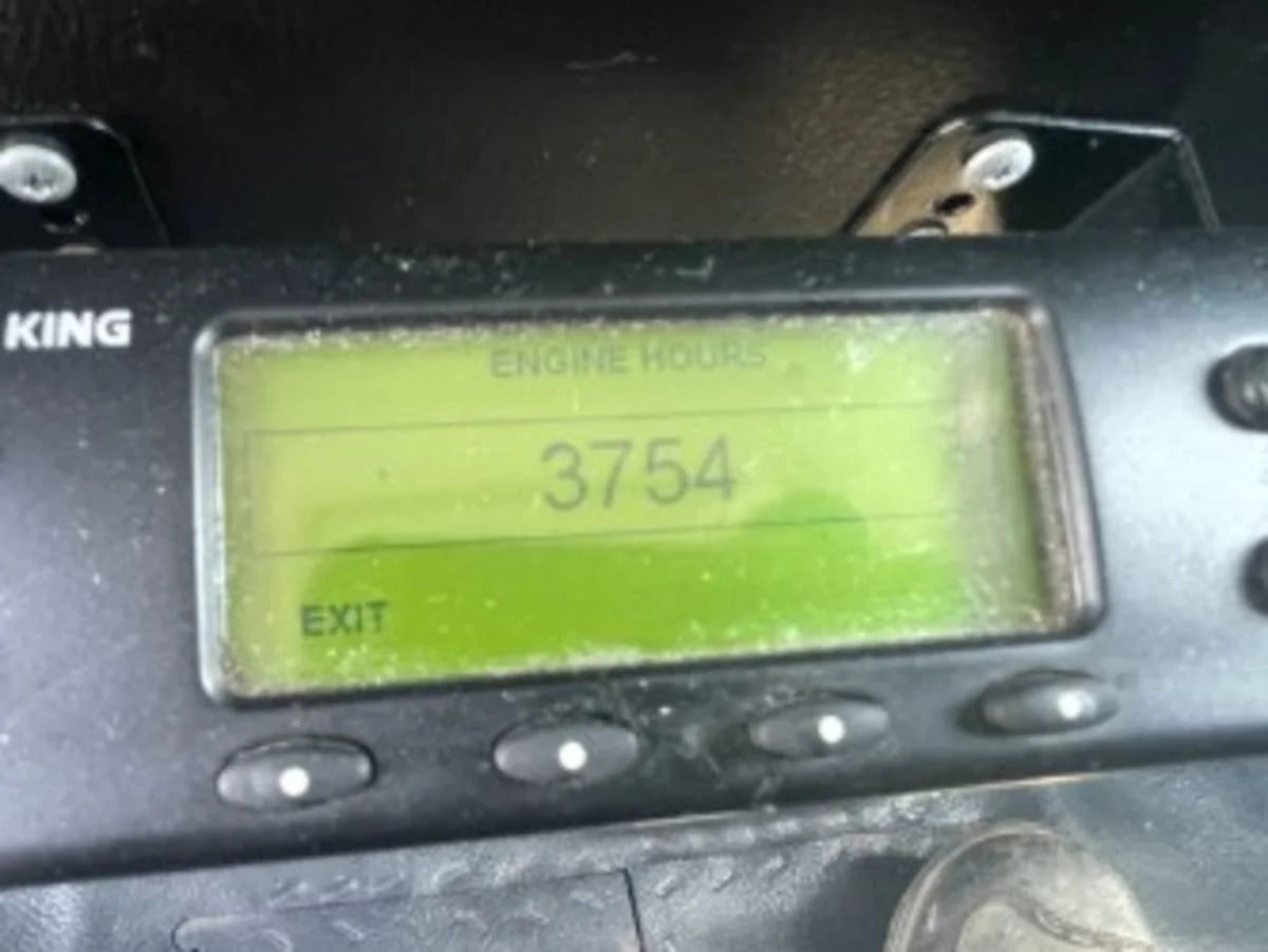 2019 Hino 338 - image 7