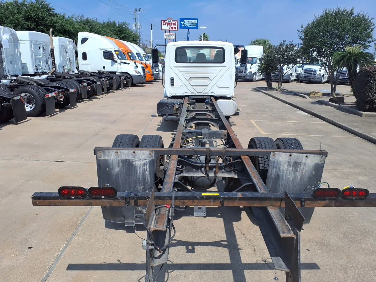 2019 International 4300 in Houston, TX — photo 8