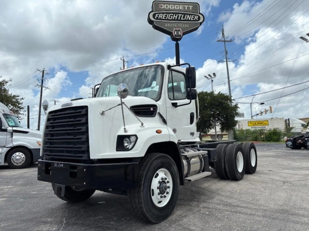 2025 Freightliner 108SD in San Antonio, TX