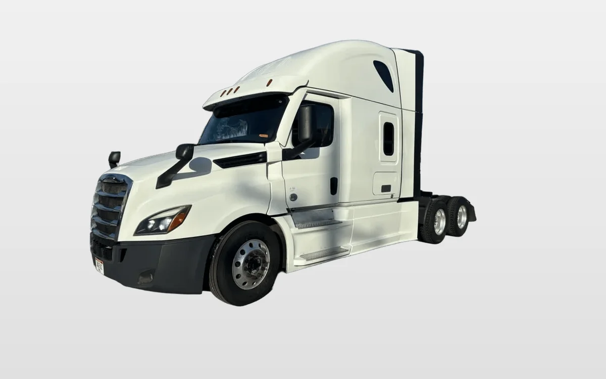 2022 Freightliner Cascadia - image 1