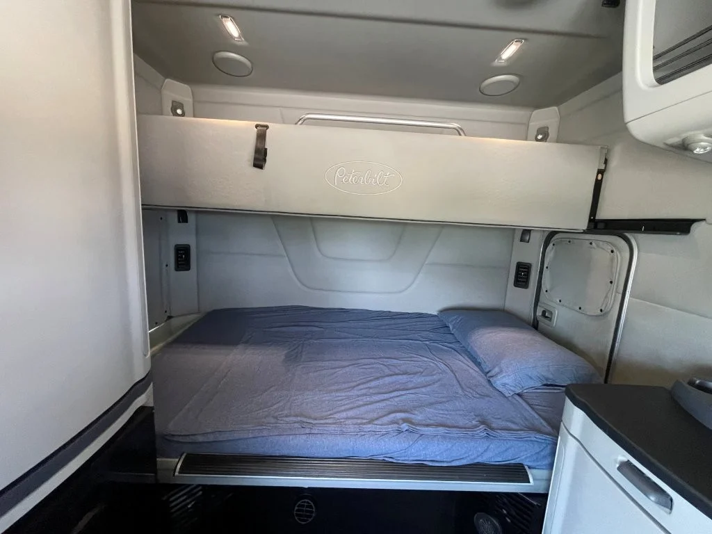 2022 Peterbilt 567 - image 14