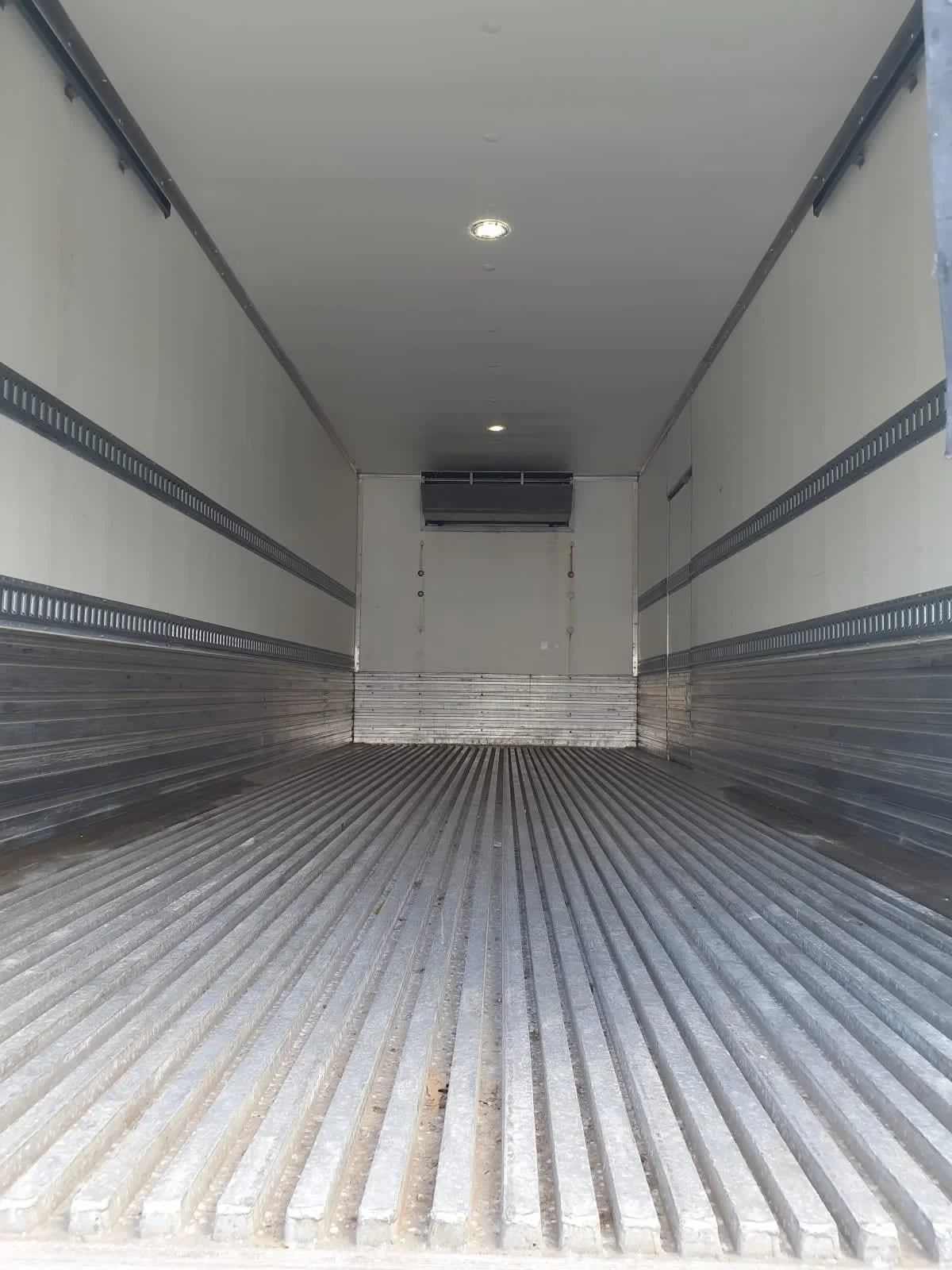 2020 International MV in Oak Creek, WI — photo 9