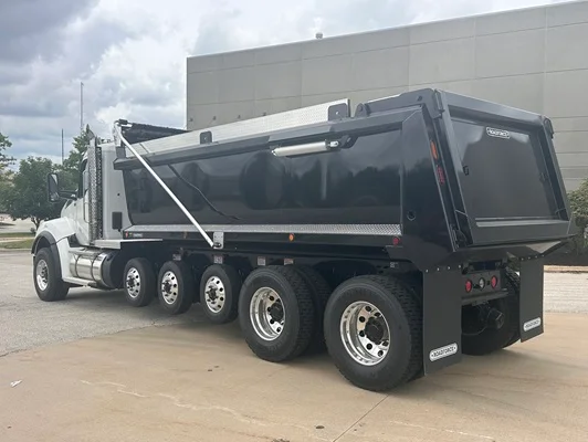 2027 Kenworth T880 in Olathe, KS — photo 12