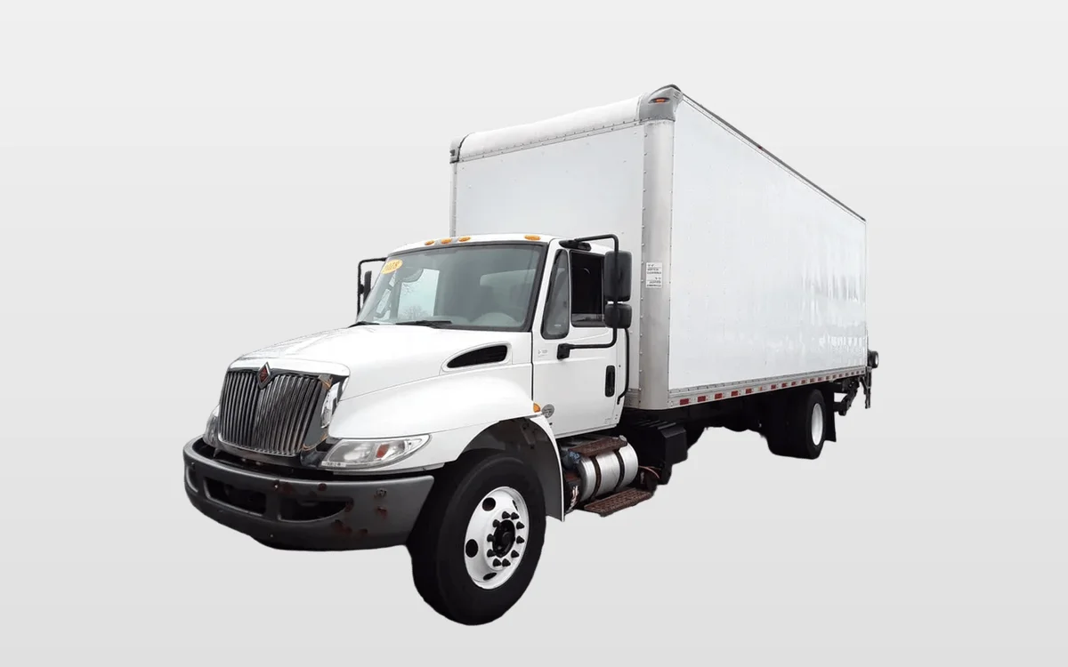 2018 International 4300 - image 1