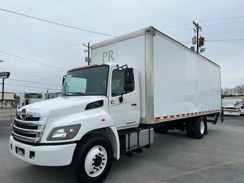 2020 Hino 268 in Columbia