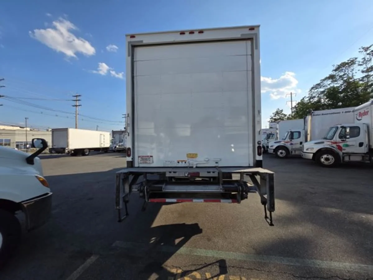 2019 International MV in Newark, NJ — photo 8