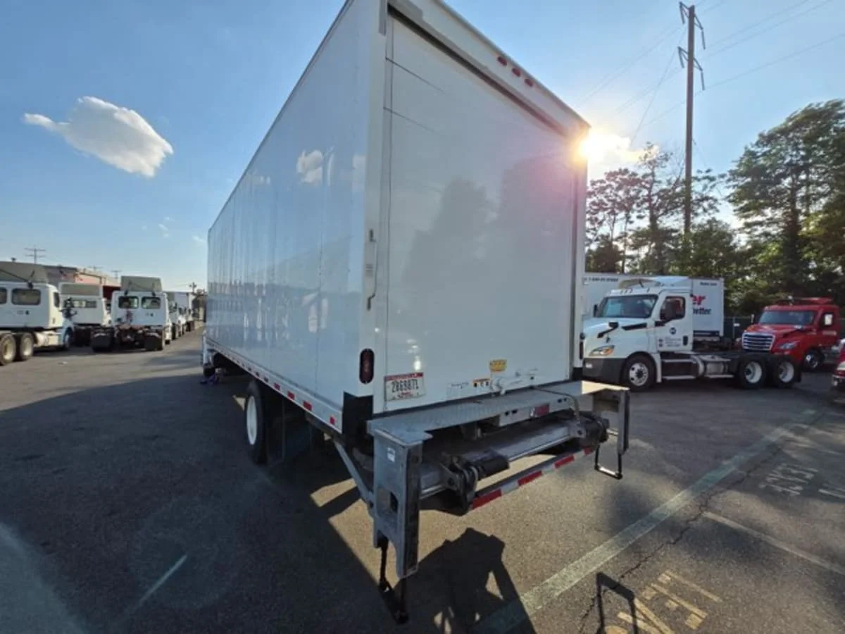 2019 International MV in Newark, NJ — photo 4