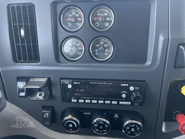 2024 Peterbilt 579 in Casper, WY — photo 19