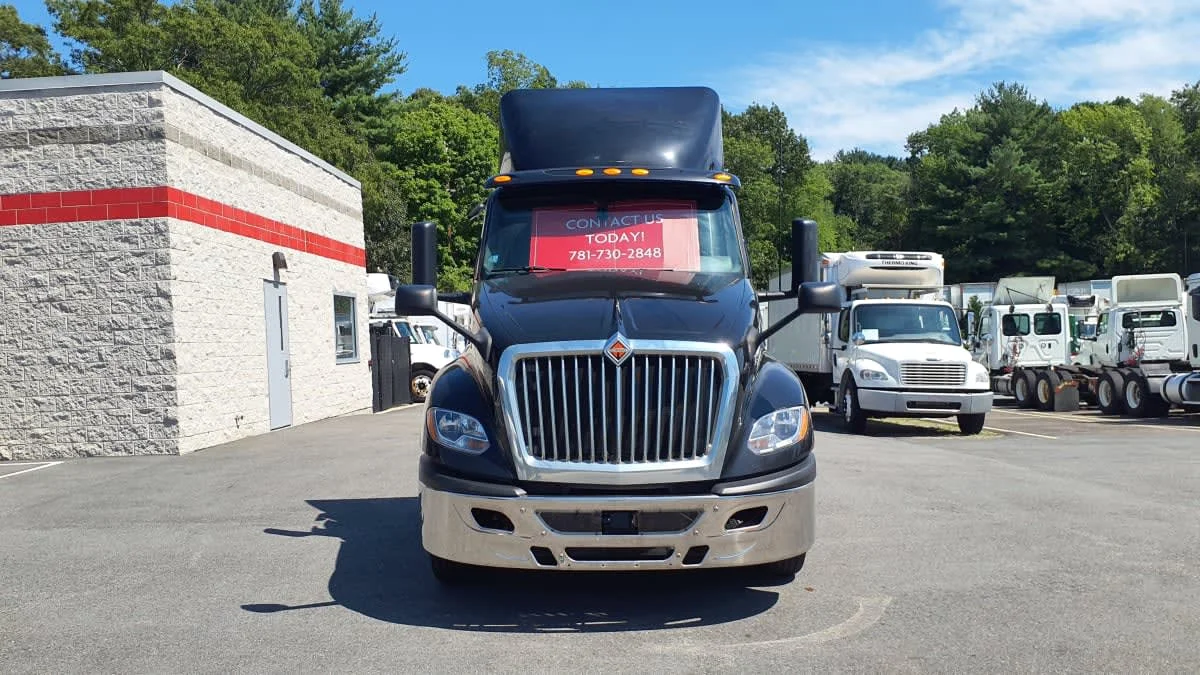 2020 International LT in Norwood, MA — photo 2