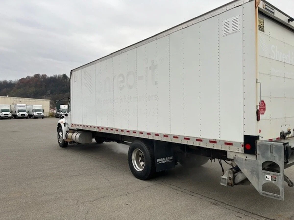 2019 International MV - image 4