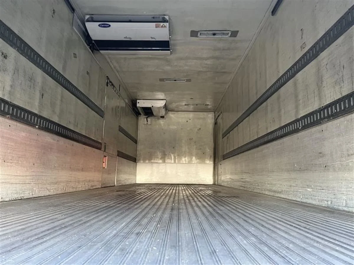 2019 Freightliner M2 106 - image 9